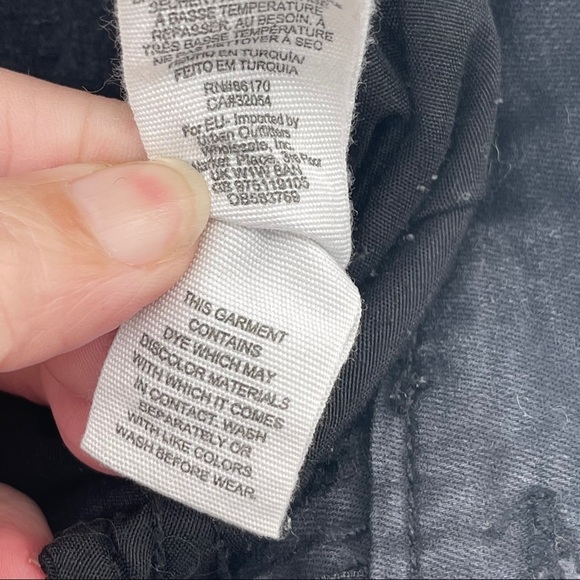 Free People Busted Knee Washed Black Skinny Jeans​ - Picture 6 of 7